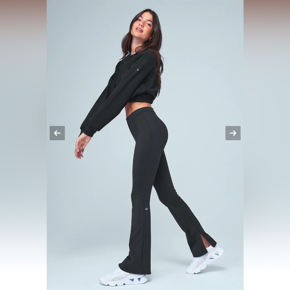 *SOLD* ALO YOGA ZIP IT FLARE LEGGINGS